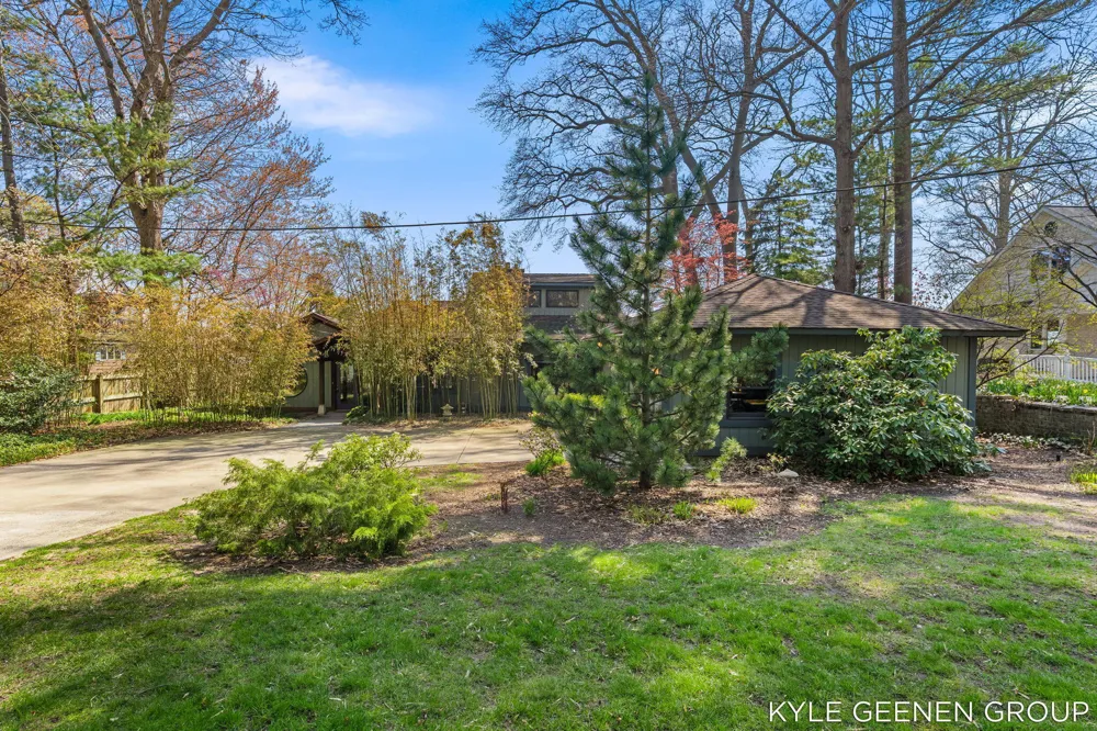 1140 Marigold Lane Park Township, MI 49424