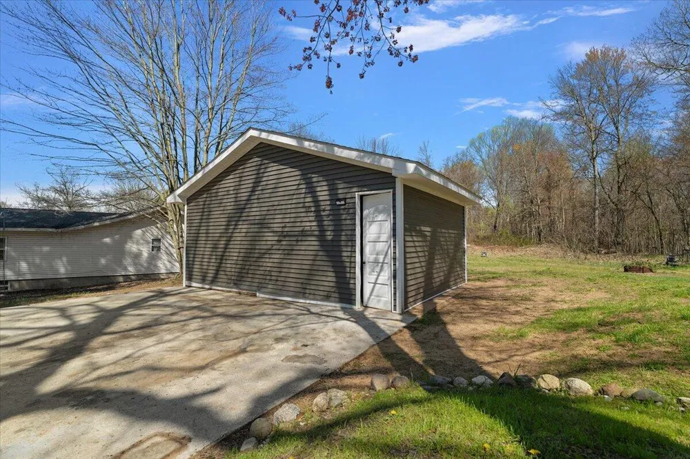 3545 115th Avenue Allegan Township, MI 49010