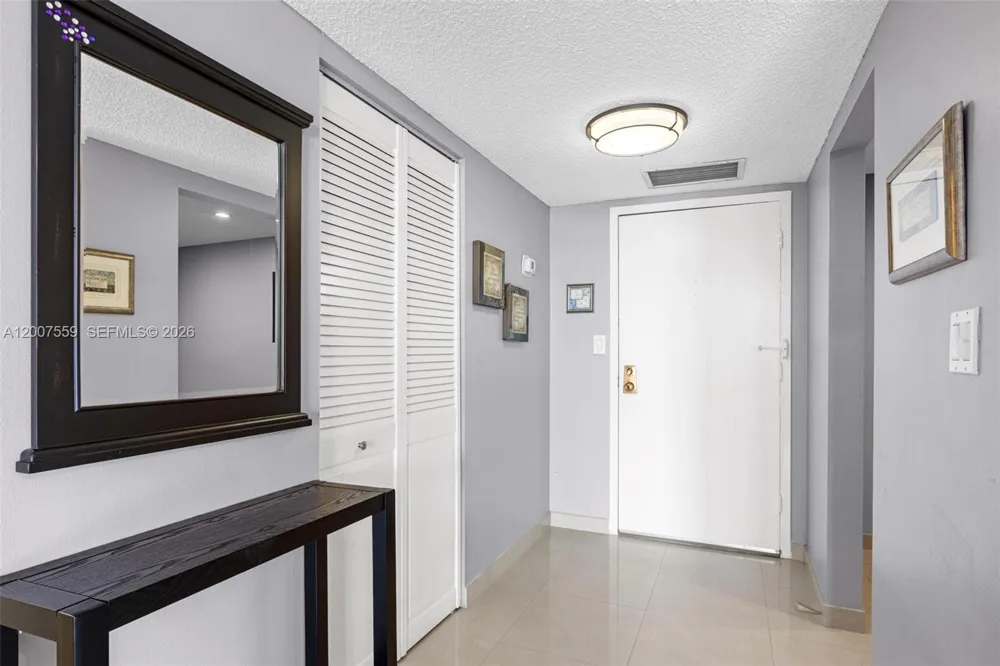 3800 S Ocean Dr #301 Hollywood, FL 33019