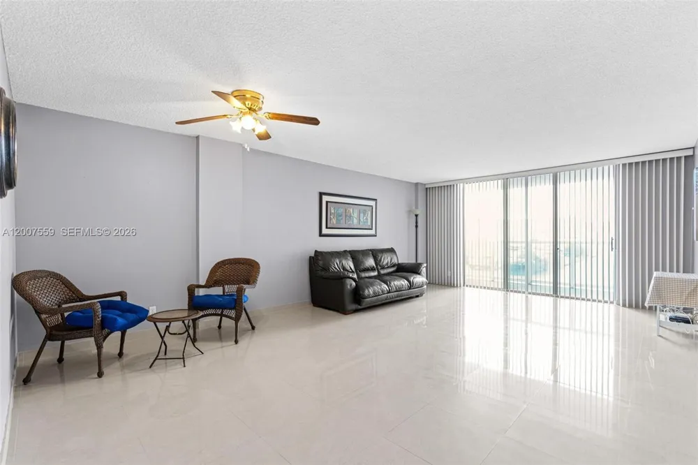 3800 S Ocean Dr #301 Hollywood, FL 33019