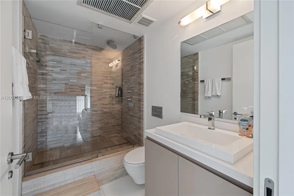 10155 Collins Ave #1210 Bal Harbour, FL 33154