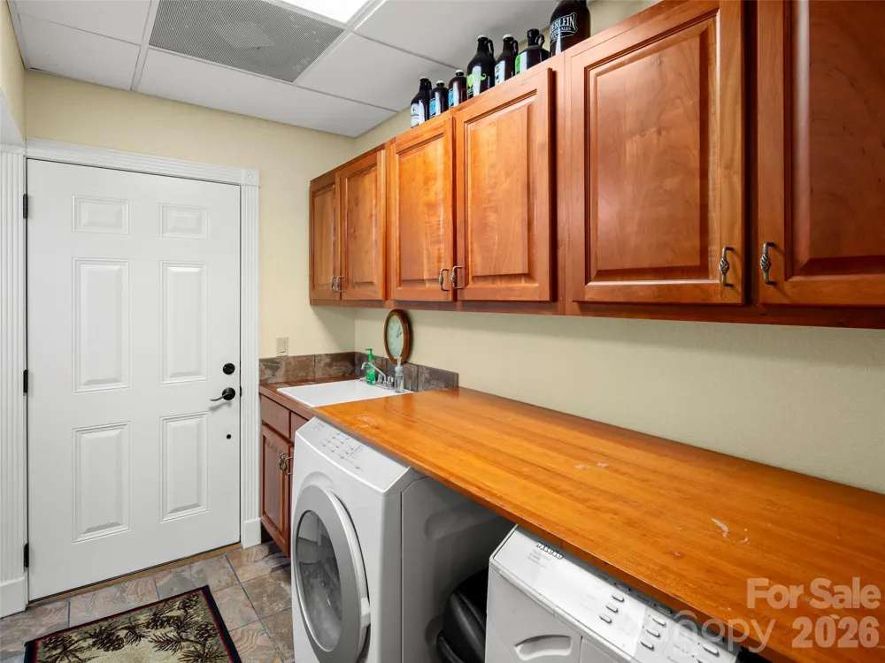 79 Ward Road Maggie Valley, NC 28751