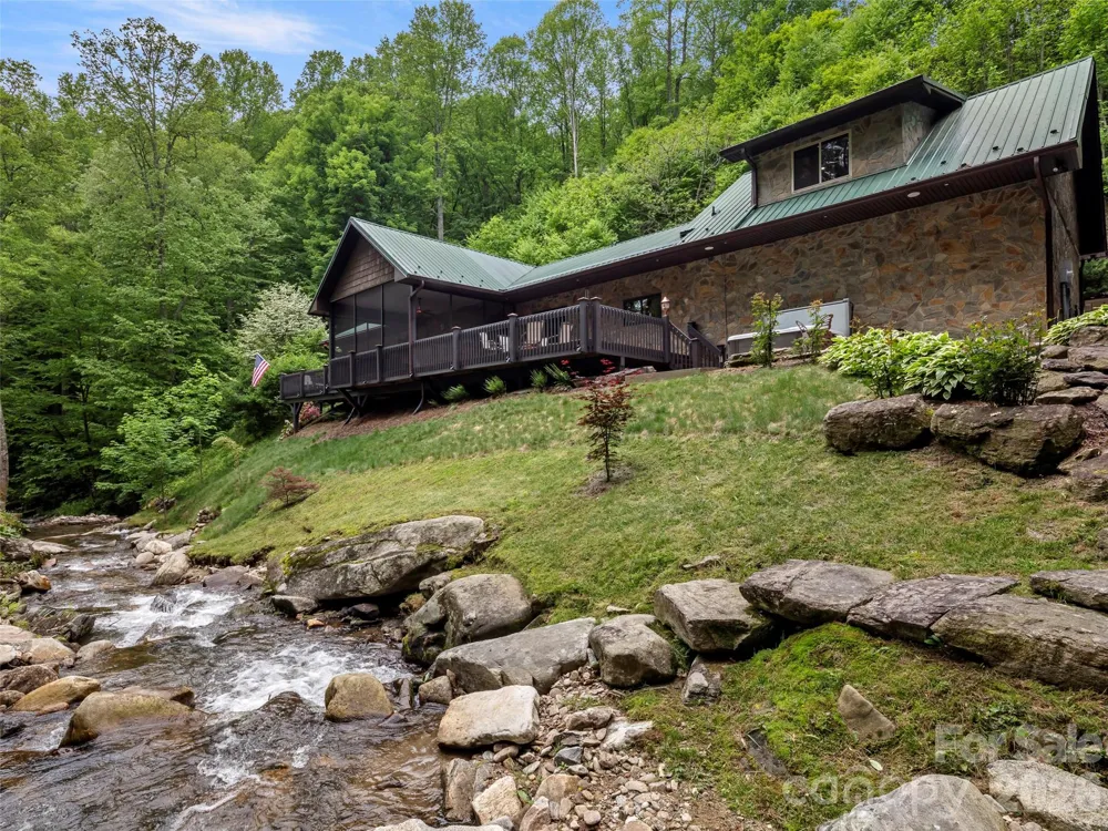 79 Ward Road Maggie Valley, NC 28751