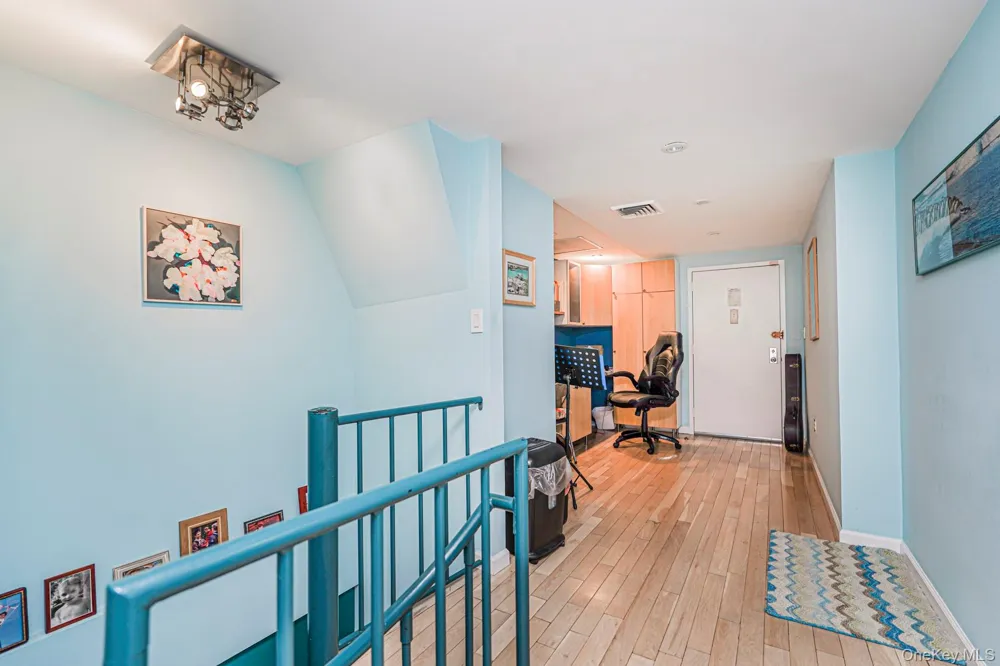 10 Bay Street Landing #8D Staten Island, NY 10301