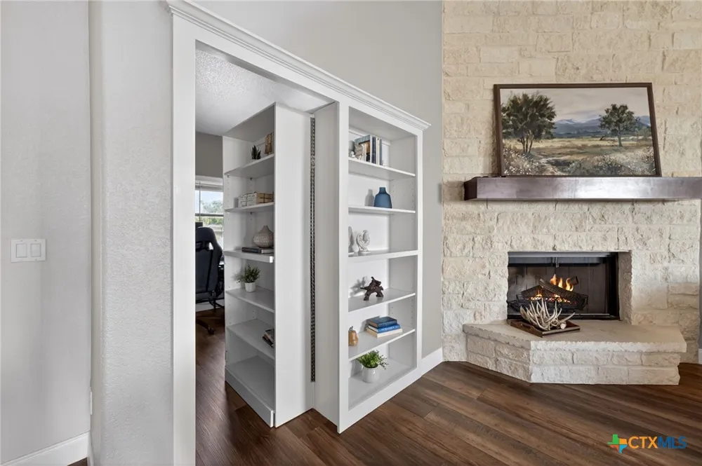123 Grosbeak Drive Spring Branch, TX 78070