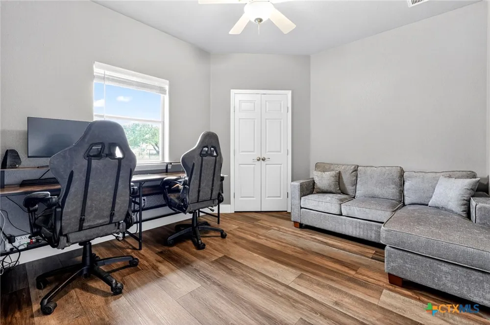 123 Grosbeak Drive Spring Branch, TX 78070
