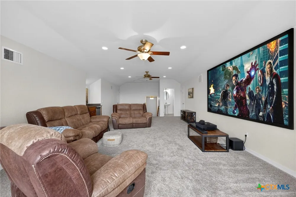 123 Grosbeak Drive Spring Branch, TX 78070