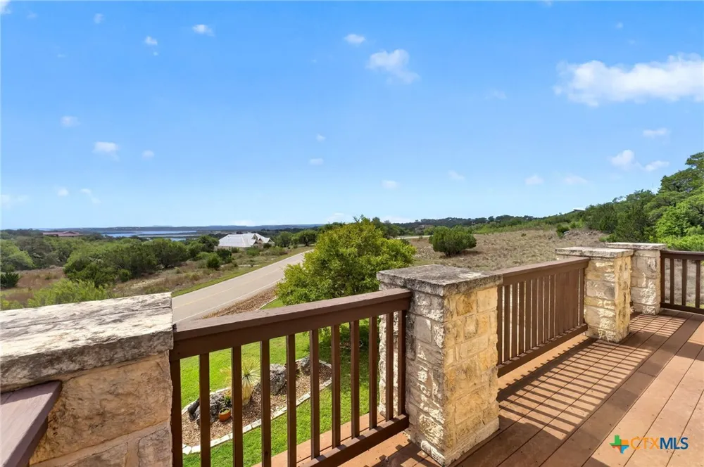 123 Grosbeak Drive Spring Branch, TX 78070