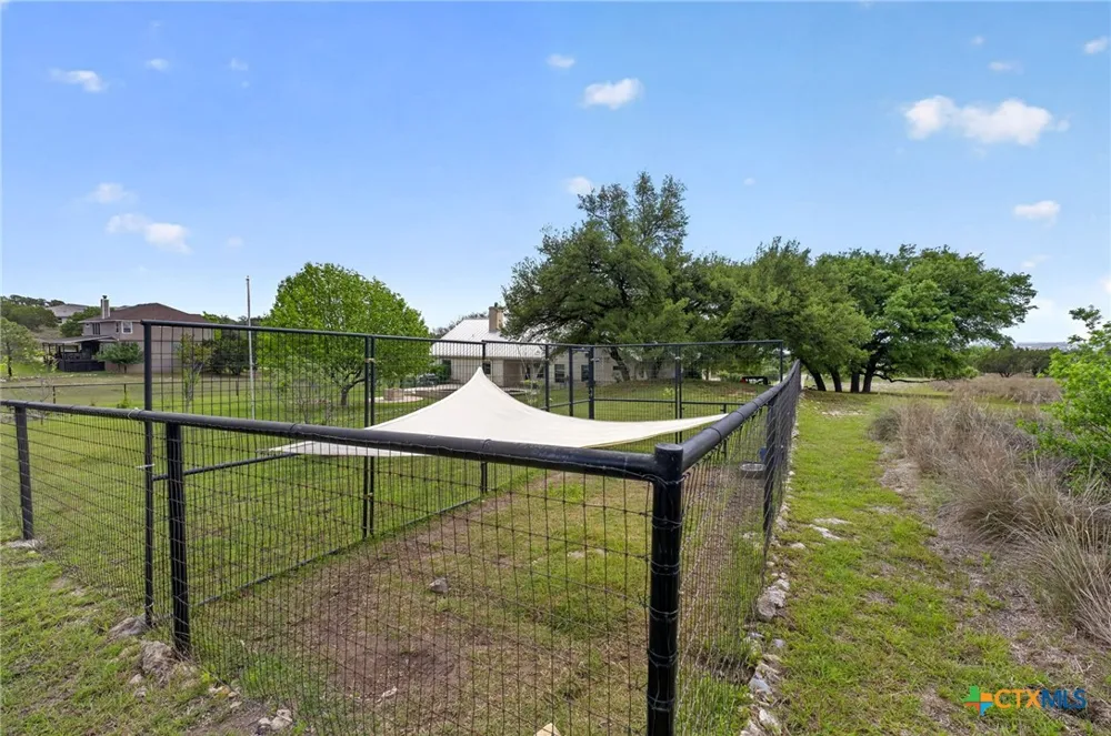 123 Grosbeak Drive Spring Branch, TX 78070