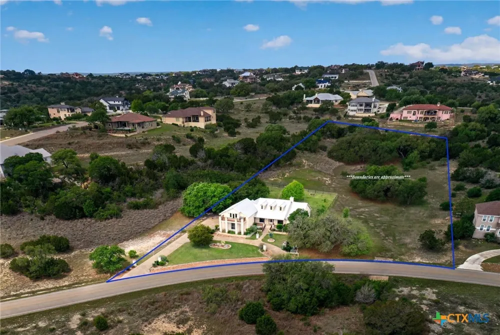 123 Grosbeak Drive Spring Branch, TX 78070