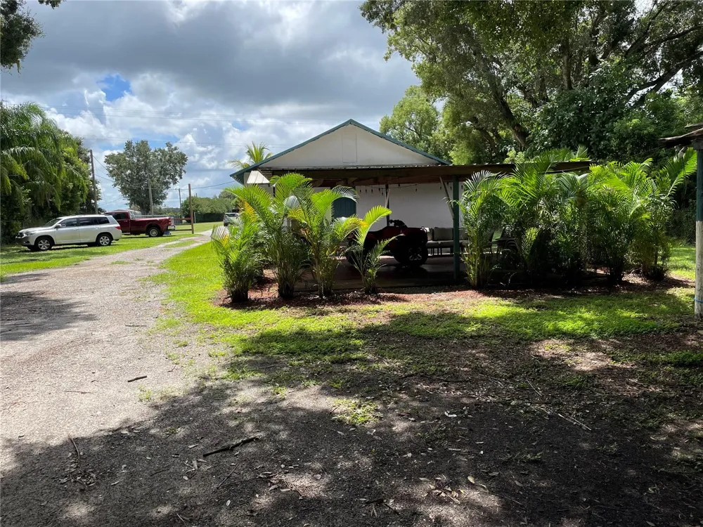 3816 LONE OAK ROAD Plant City, FL 33567
