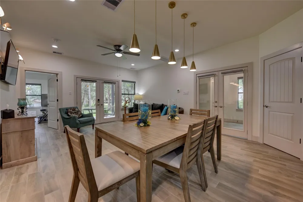 305 Pinehurst Dr Drive New Ulm, TX 78950