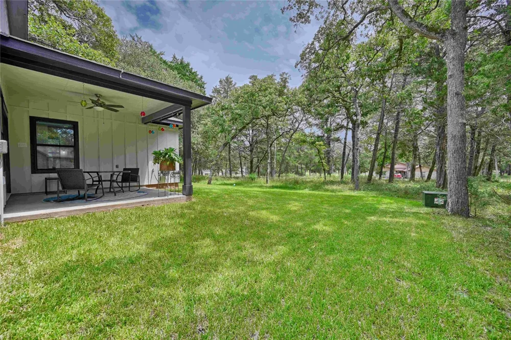 305 Pinehurst Dr Drive New Ulm, TX 78950