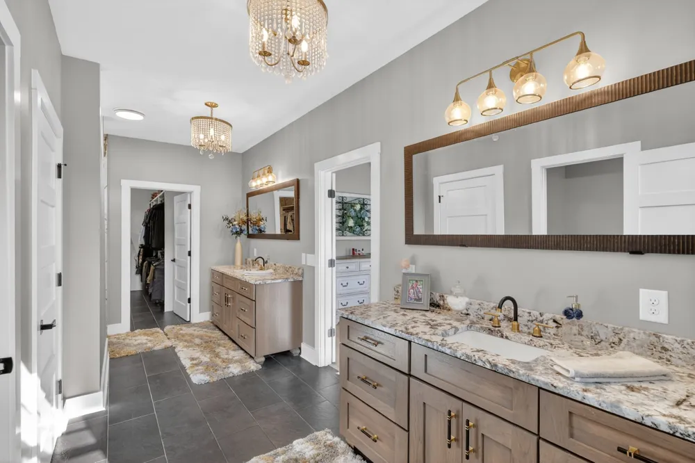 879 Mount Vernon Rd Bethpage, TN 37022