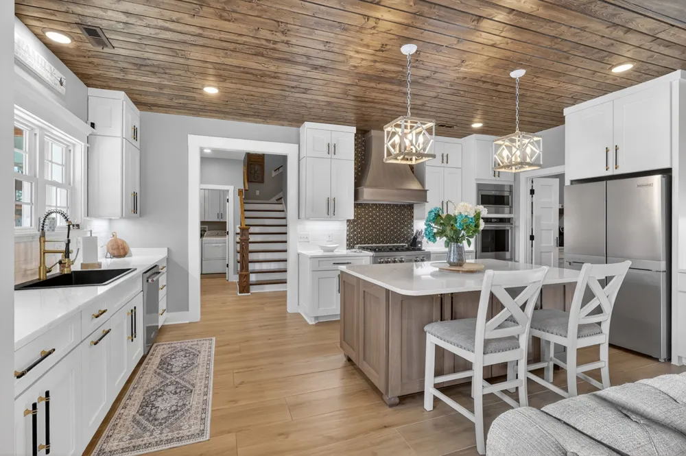 879 Mount Vernon Rd Bethpage, TN 37022