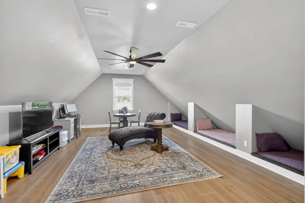 879 Mount Vernon Rd Bethpage, TN 37022