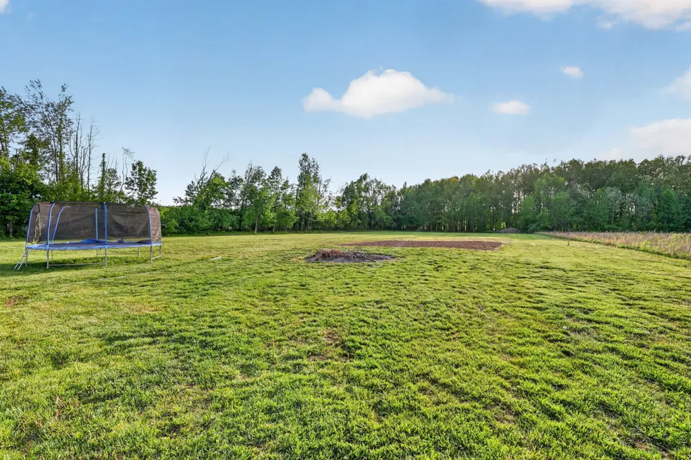 879 Mount Vernon Rd Bethpage, TN 37022
