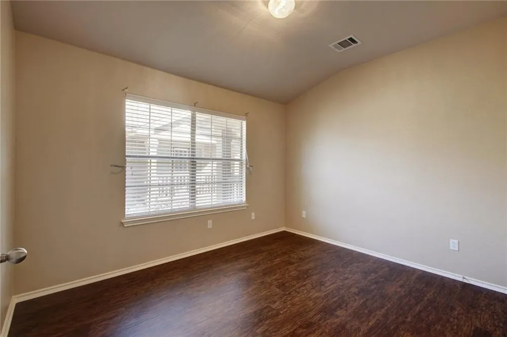 1310 W Parmer Lane #24B Austin, TX 78727
