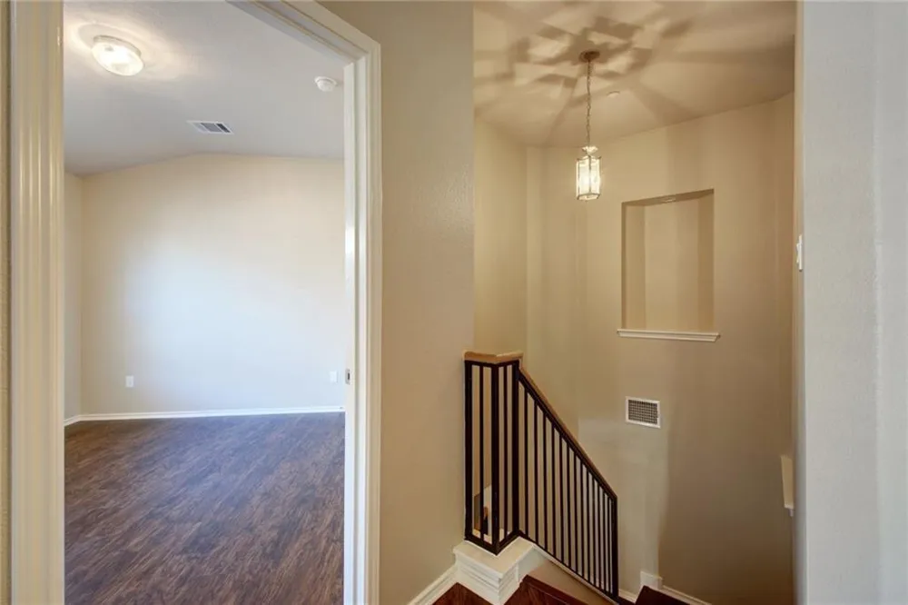 1310 W Parmer Lane #24B Austin, TX 78727