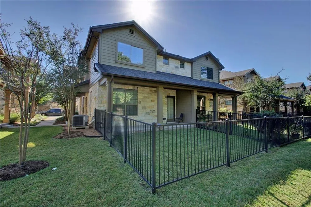 1310 W Parmer Lane #24B Austin, TX 78727