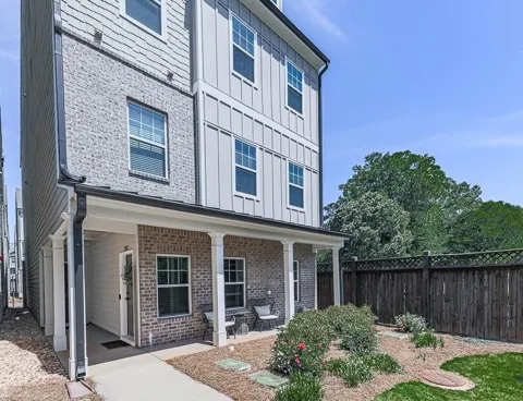 2103 Wesson Court