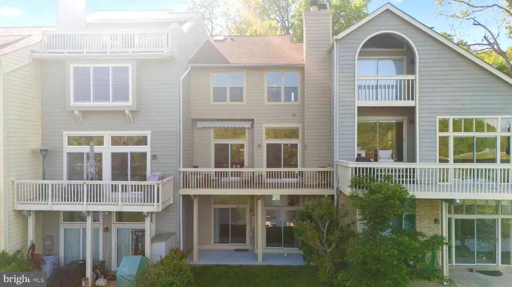 11163 LAKE CHAPEL LANE Reston, VA 20191