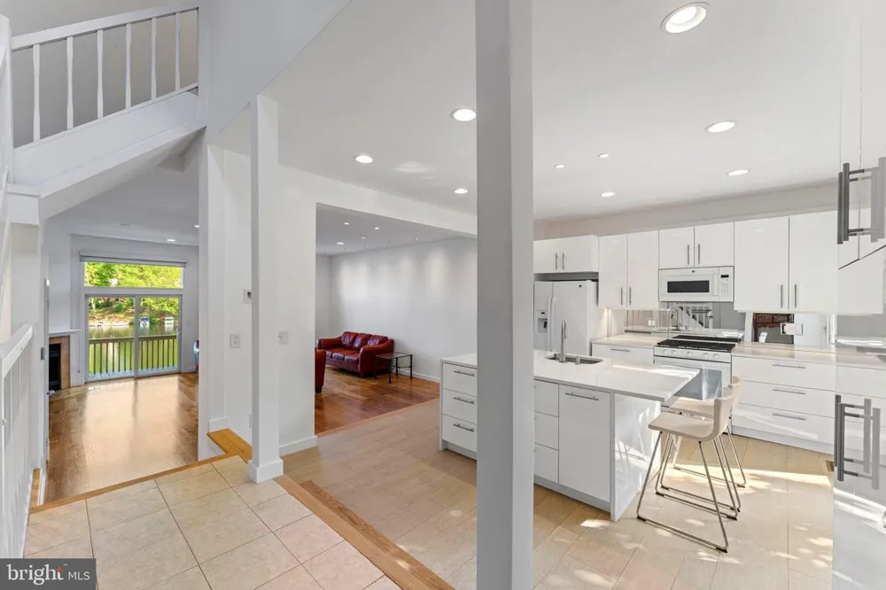 11163 LAKE CHAPEL LANE Reston, VA 20191
