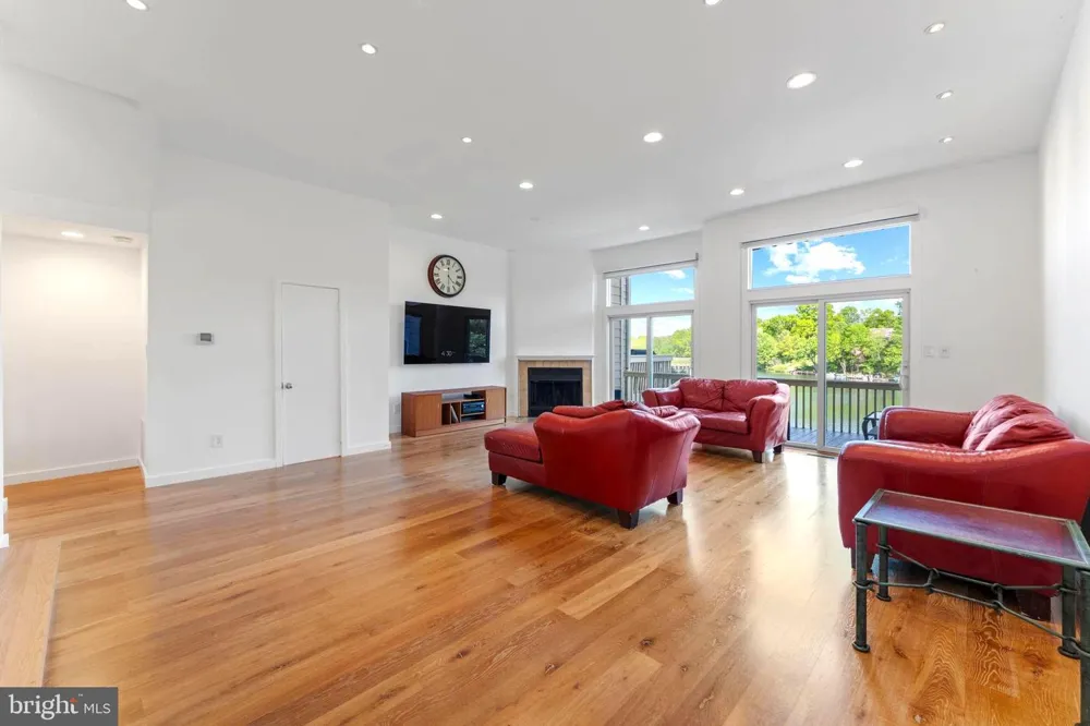 11163 LAKE CHAPEL LANE Reston, VA 20191
