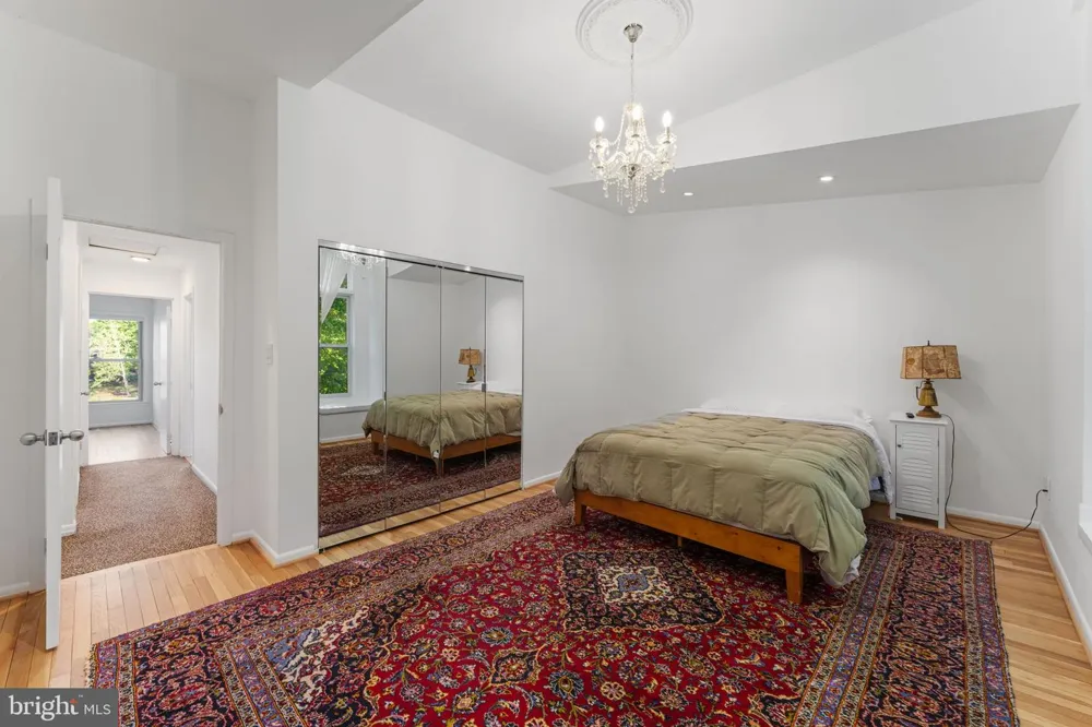 11163 LAKE CHAPEL LANE Reston, VA 20191