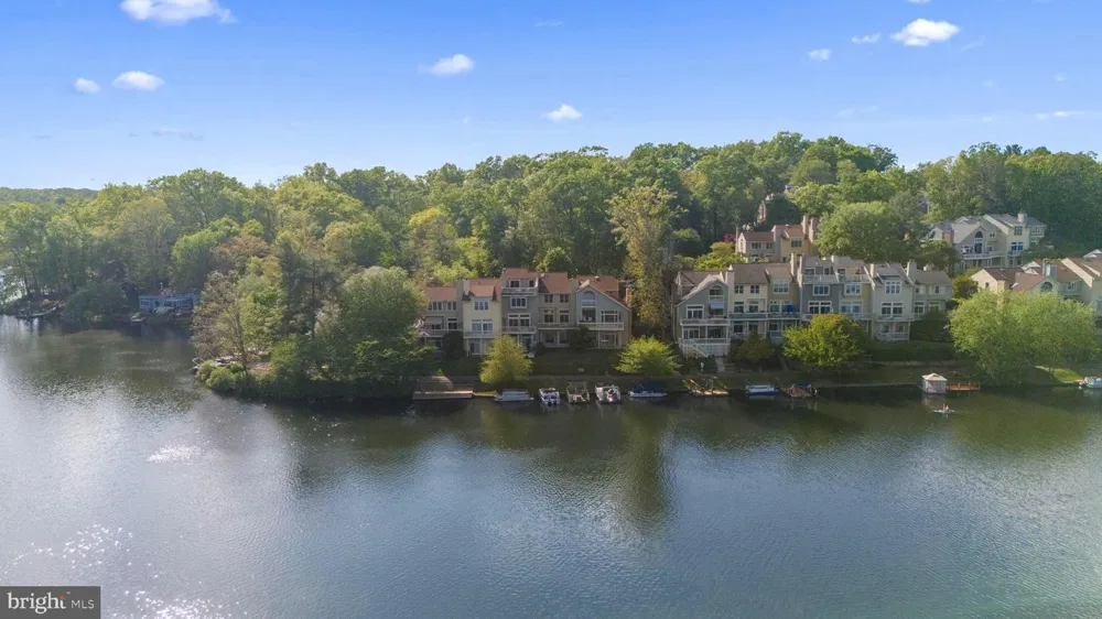 11163 LAKE CHAPEL LANE Reston, VA 20191