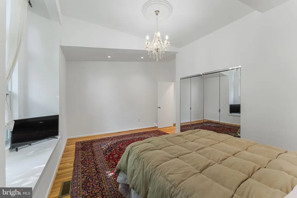 11163 LAKE CHAPEL LANE Reston, VA 20191