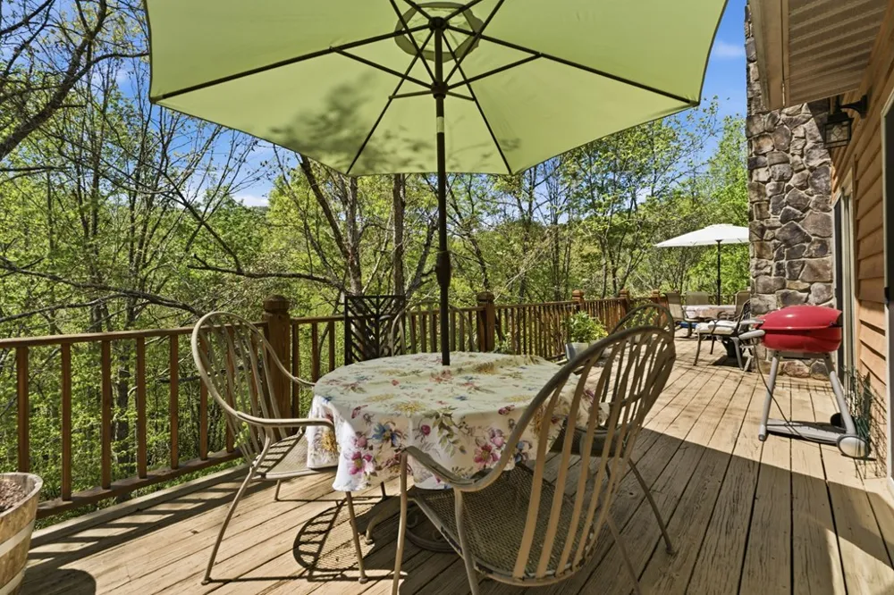 Pine Bluff Lane #17 Whittier, NC 28789