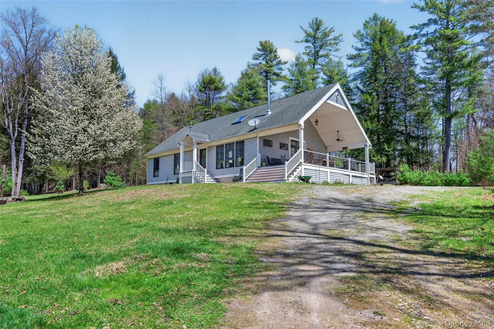 465 Schalck Road Narrowsburg, NY 12764