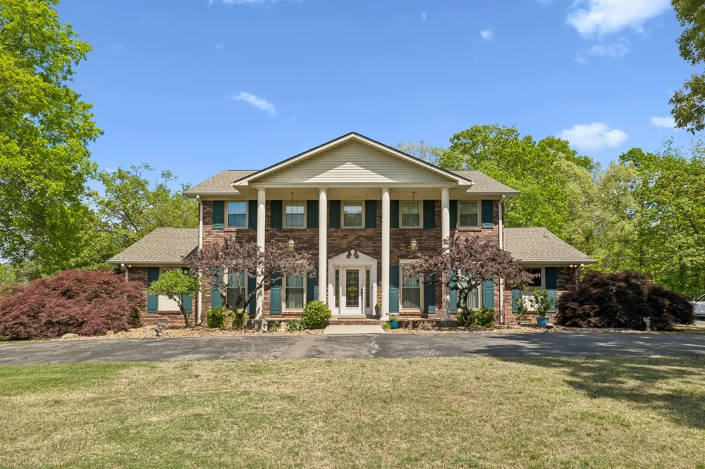 203 Dogwood Circle Waverly, TN 37185