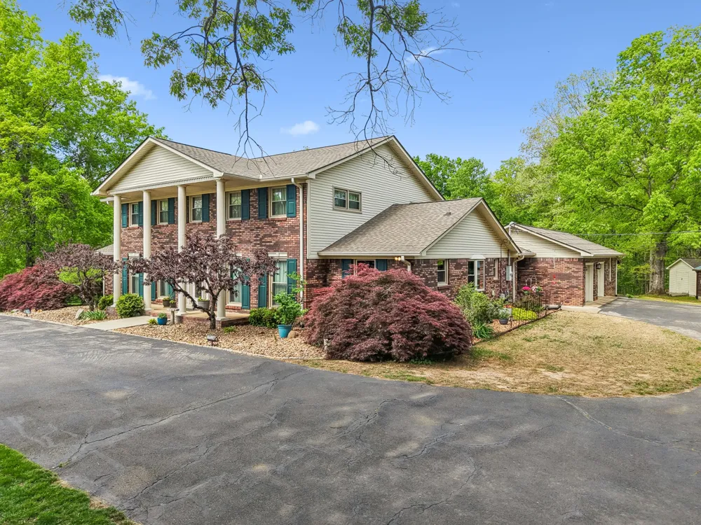 203 Dogwood Circle Waverly, TN 37185