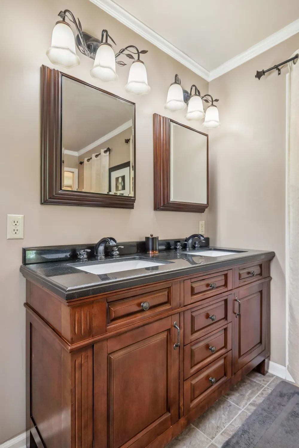 203 Dogwood Circle Waverly, TN 37185