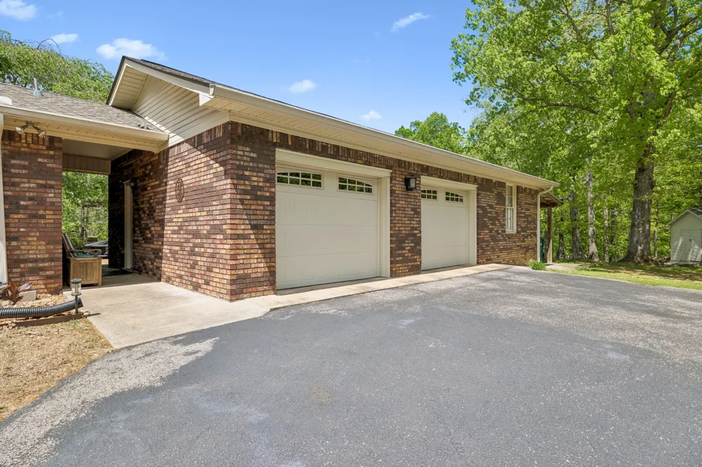 203 Dogwood Circle Waverly, TN 37185