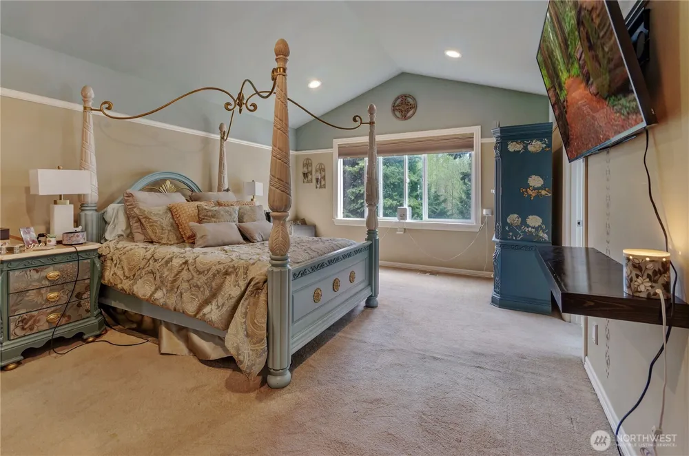 38133 30th Court S Auburn, WA 98001