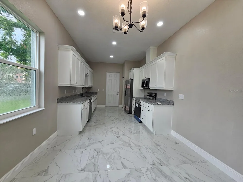 4502 42ND AVENUE St Petersburg, FL 33714