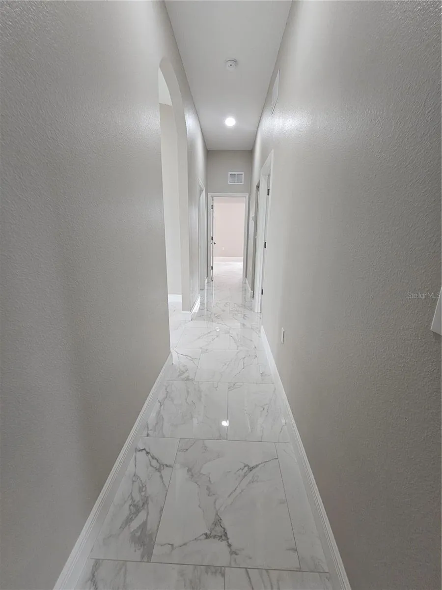 4502 42ND AVENUE St Petersburg, FL 33714