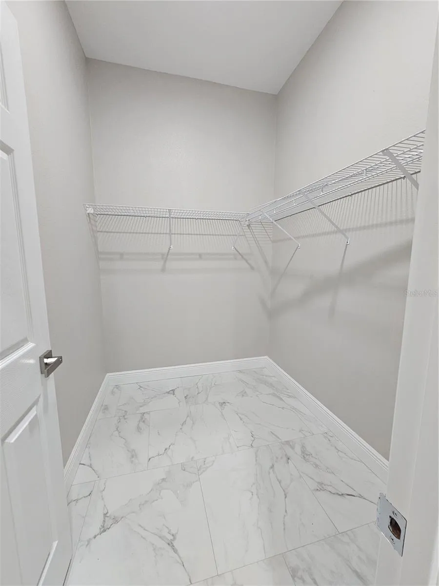 4502 42ND AVENUE St Petersburg, FL 33714