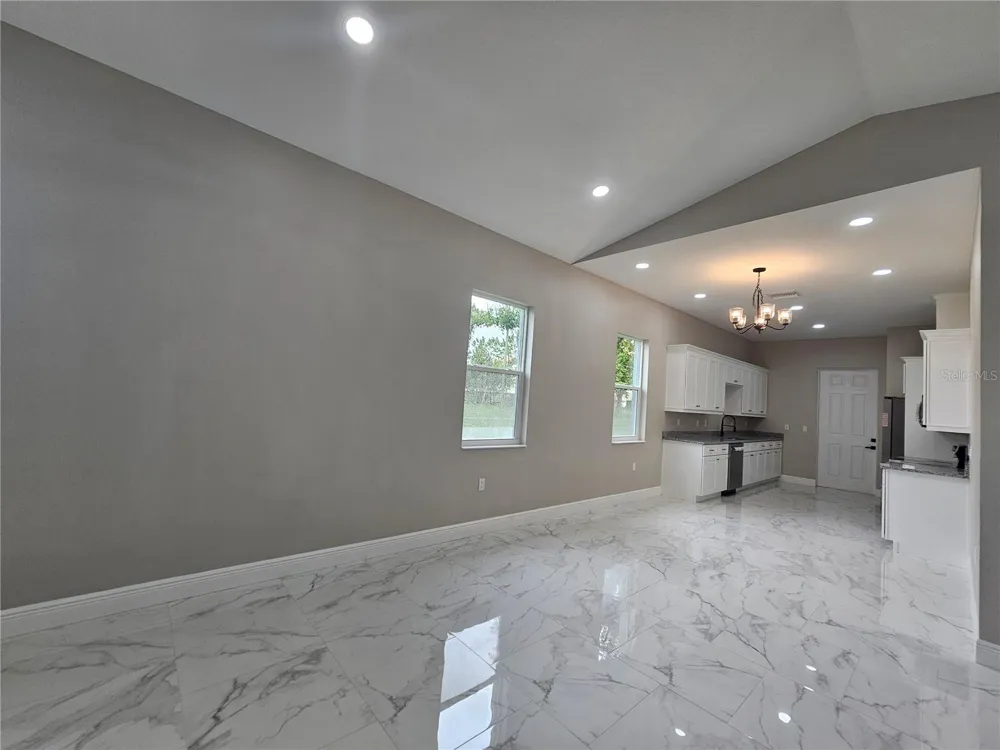 4502 42ND AVENUE St Petersburg, FL 33714