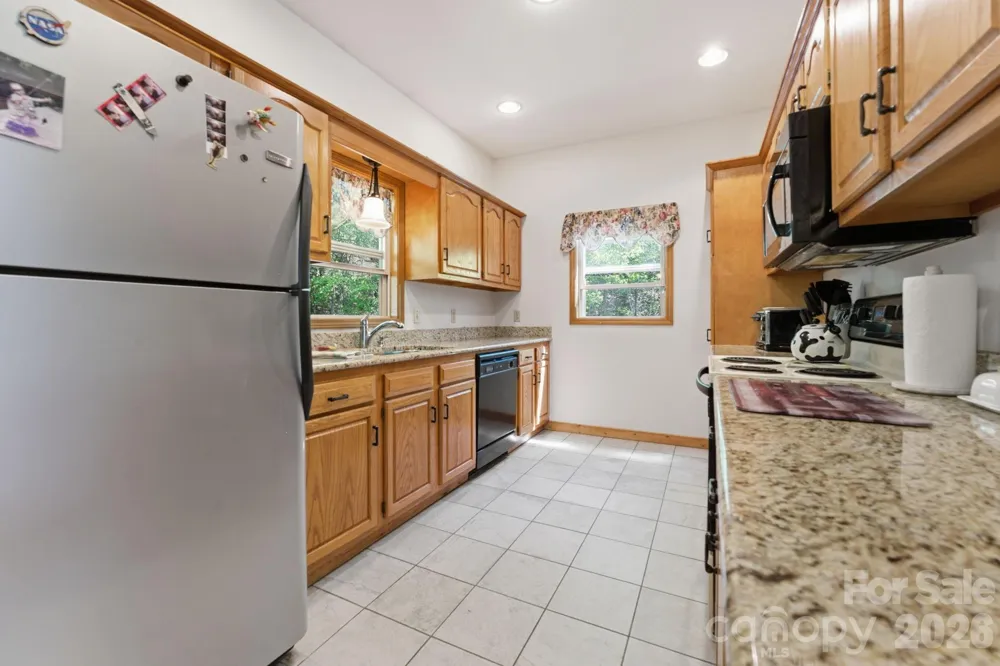 24 Pine Bluff Lane #17 Whittier, NC 28789