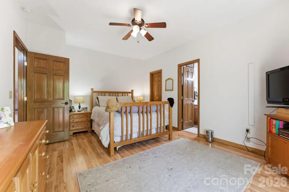 24 Pine Bluff Lane #17 Whittier, NC 28789