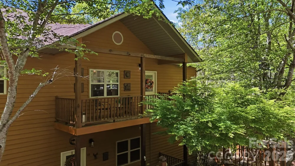 24 Pine Bluff Lane #17 Whittier, NC 28789