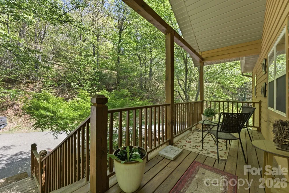 24 Pine Bluff Lane #17 Whittier, NC 28789