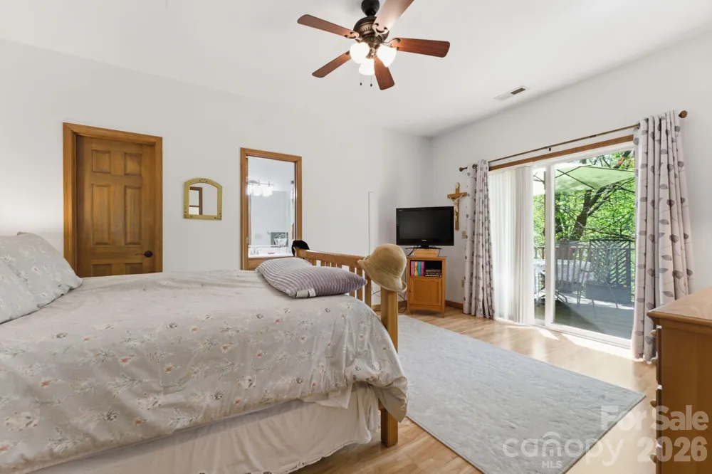 24 Pine Bluff Lane #17 Whittier, NC 28789