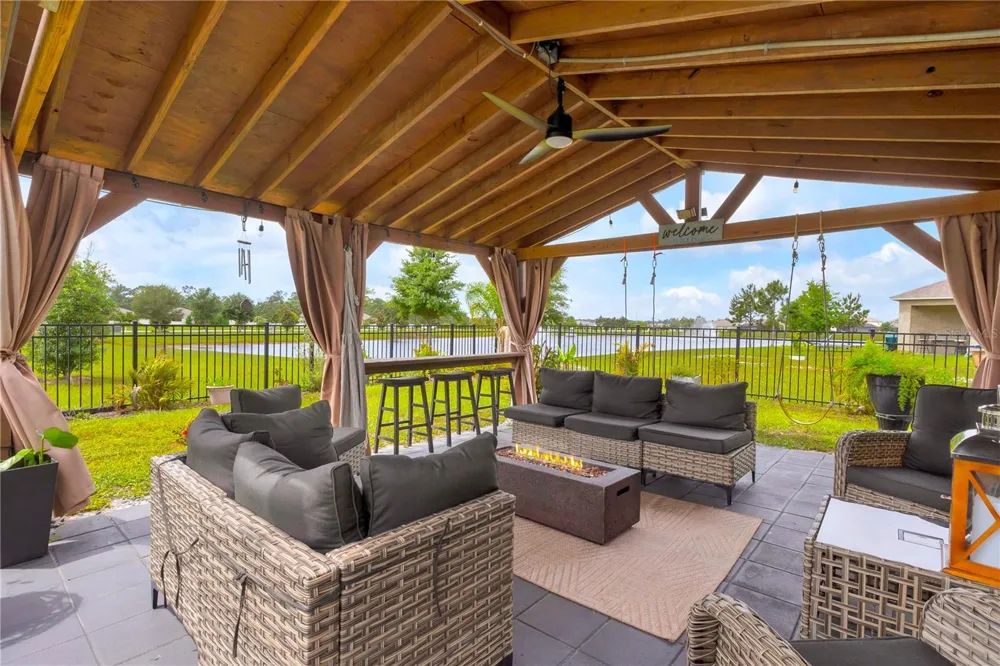 2874 TURNSTONE RUN Harmony, FL 34773