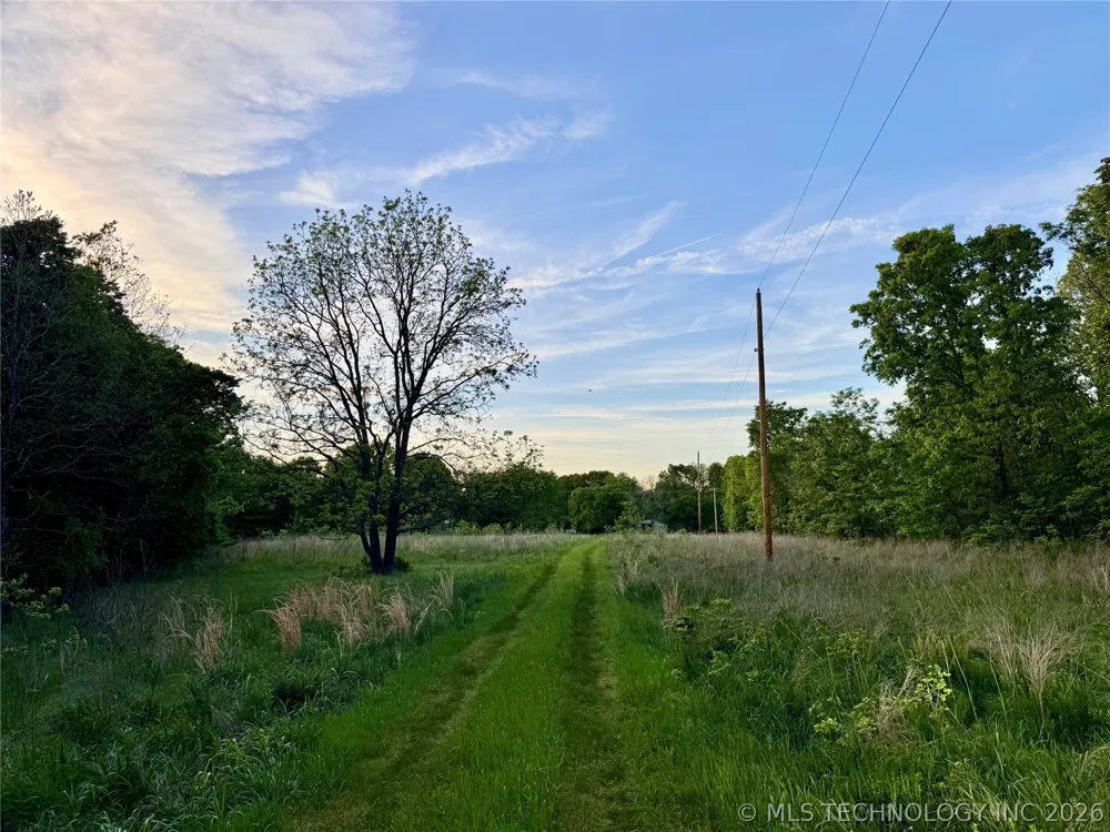 9270 E 420 ROAD Strang, OK 74330