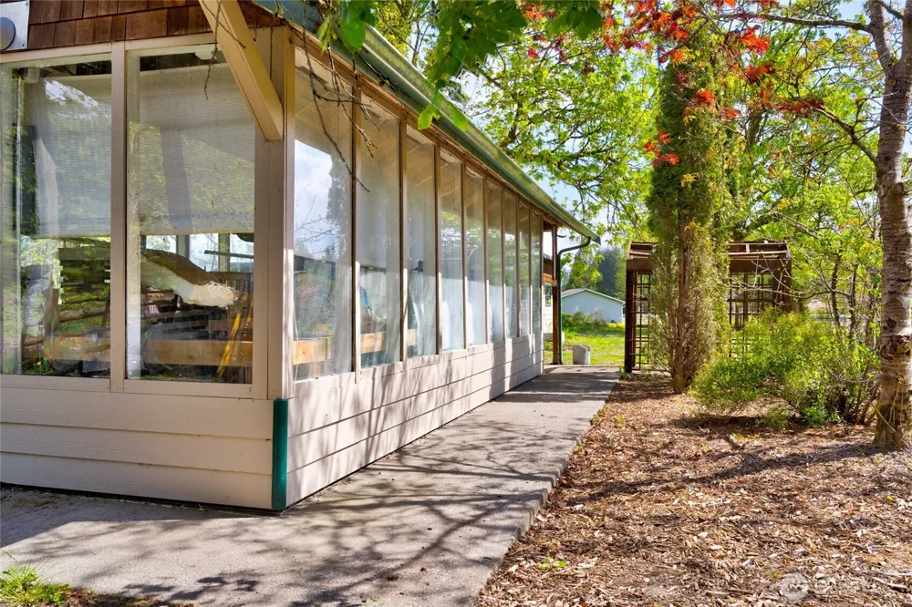 7492 Russell Road Concrete, WA 98237